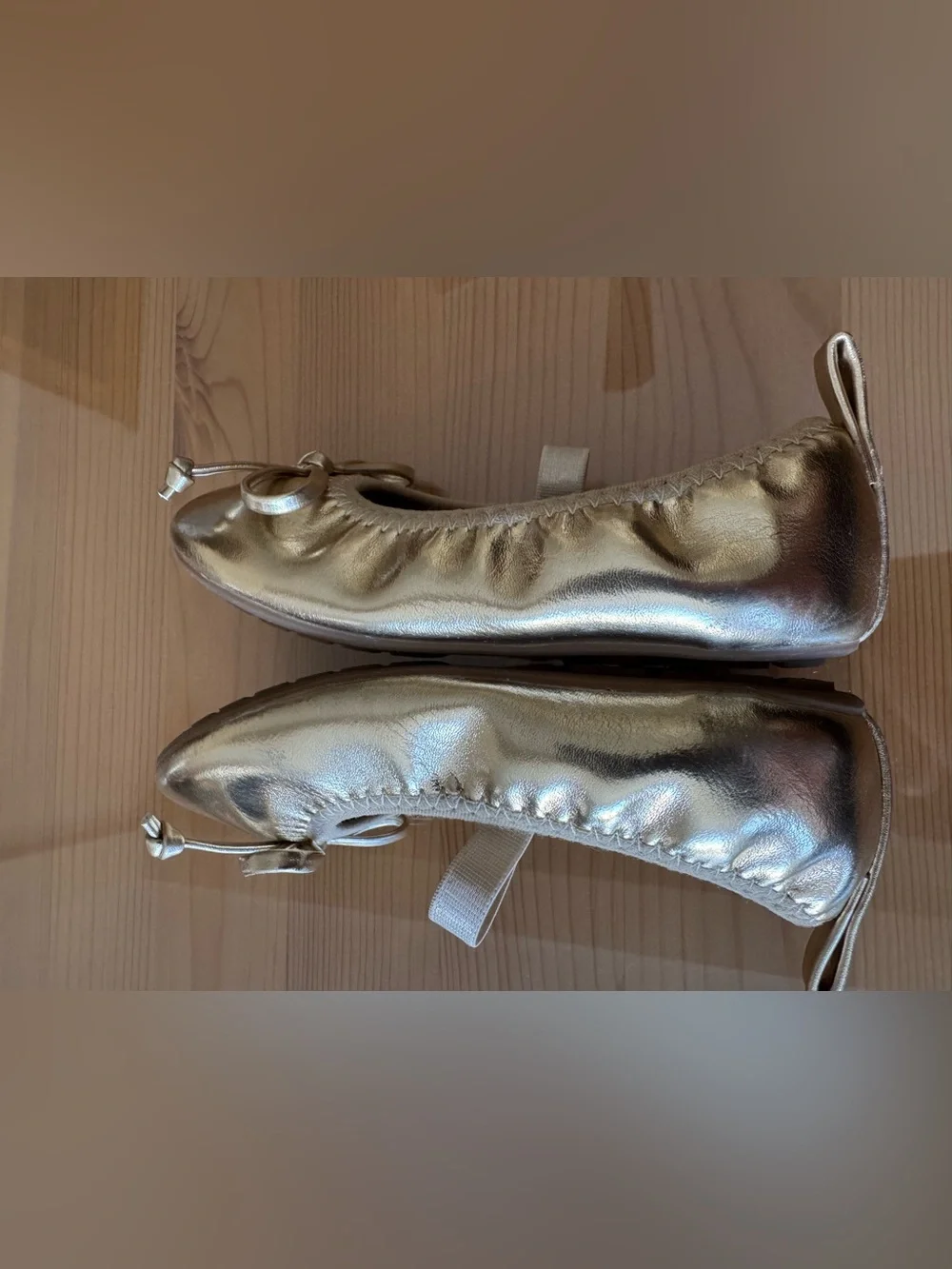 Dream Pairs Toddler Metallic Gold Ballet Flats with Bow, size 6